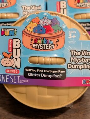 BRAND NEW Crazy Fun Rainbow Mystery Squishy Dumpling (Single Dumpling)